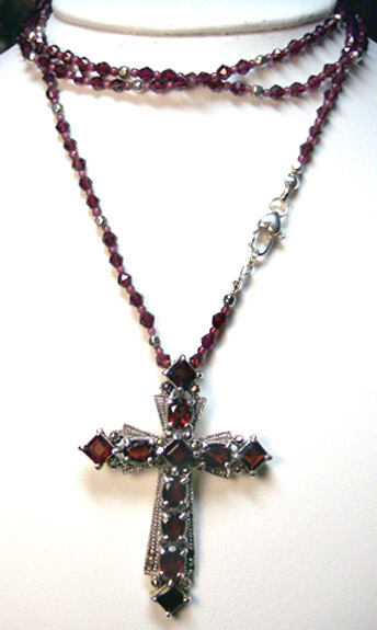 N0179 - Red Queen's Cross - 36" - Click Image to Close