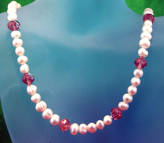 N0311 - Roses & Pearls - 13 to 16" adjustable - Click Image to Close