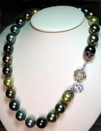 N0110 - South Sea Shell Pearls 14mm 18" - Click Image to Close